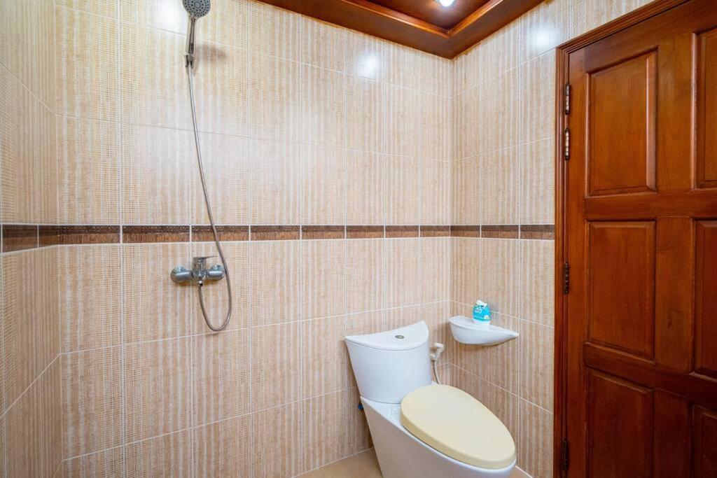 New 3 Bedroom In Nanai * Patong